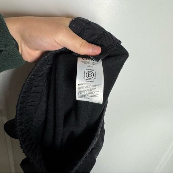 Athleta Girl All Day 2” Pull On Elastic Shorts Black Size Medium 8/10 - Picture 7 of 7